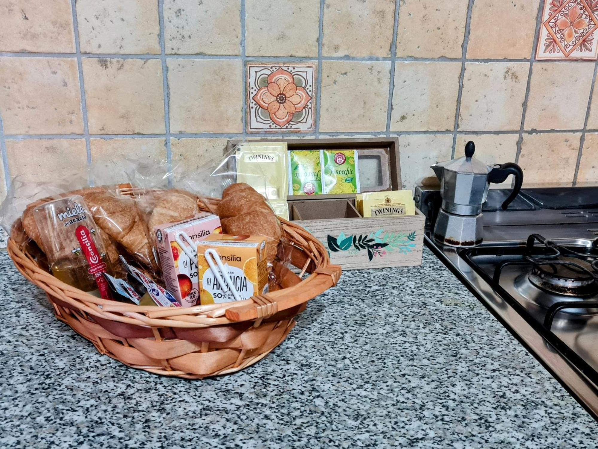 B&B Camera Delle Camelie Palestrina Bagian luar foto